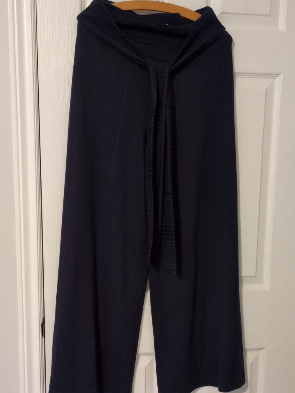 GAP Navy Wide-Leg Knit Pants with Tie Waist